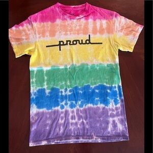 Proud rainbow tee size S pre-owned